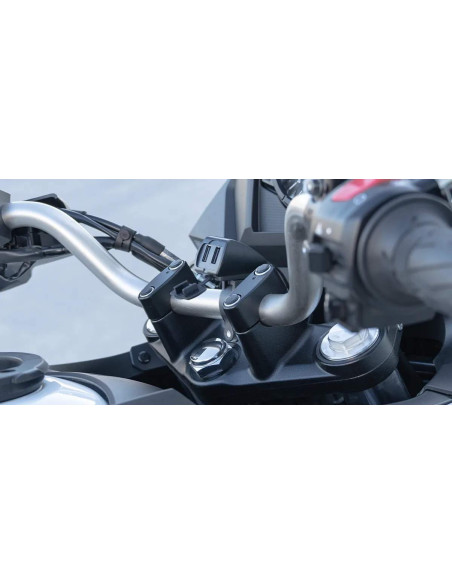 SOPORTE MOVIL USB-TREK CARGADOR USB DOBLE TOMA RESISTENTE AGUA