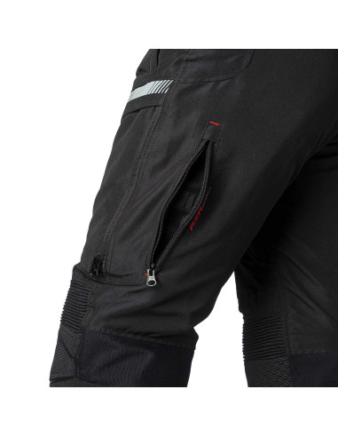 PANTALÓN 4 ESTACIONES ADVENTURE MODELO RAINERS TRIVOR-N-SHORT