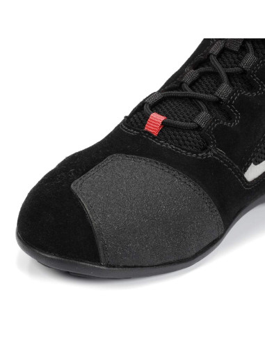 BOTA CORTA DEPORTIVA RAINERS Modelo TG20 Negra y Roja